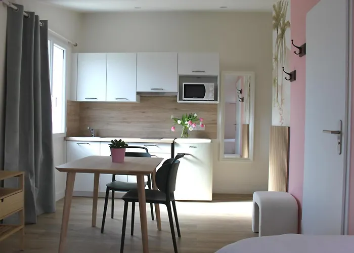Maison Meire Studios