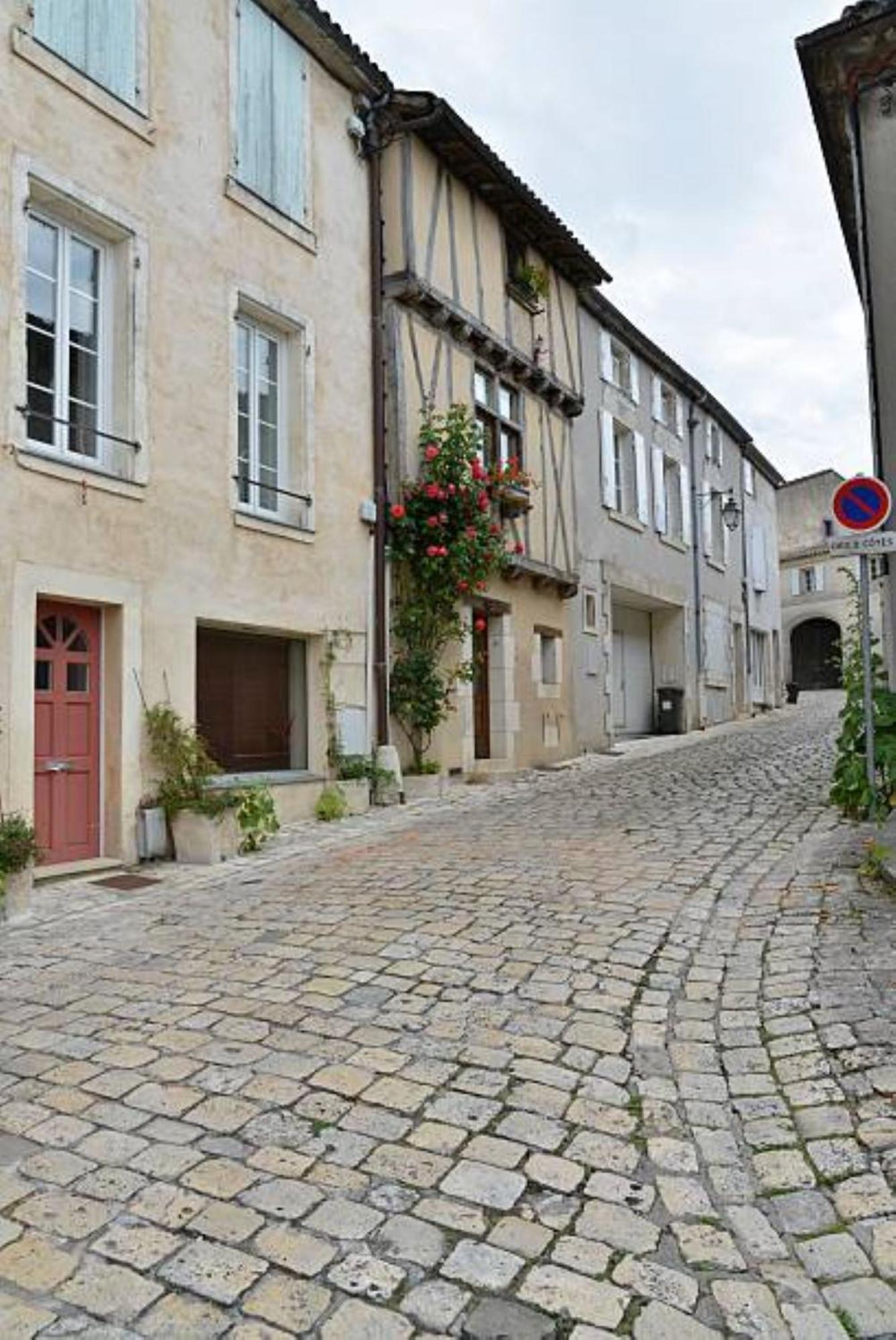 Apartment Maison Meire Cognac