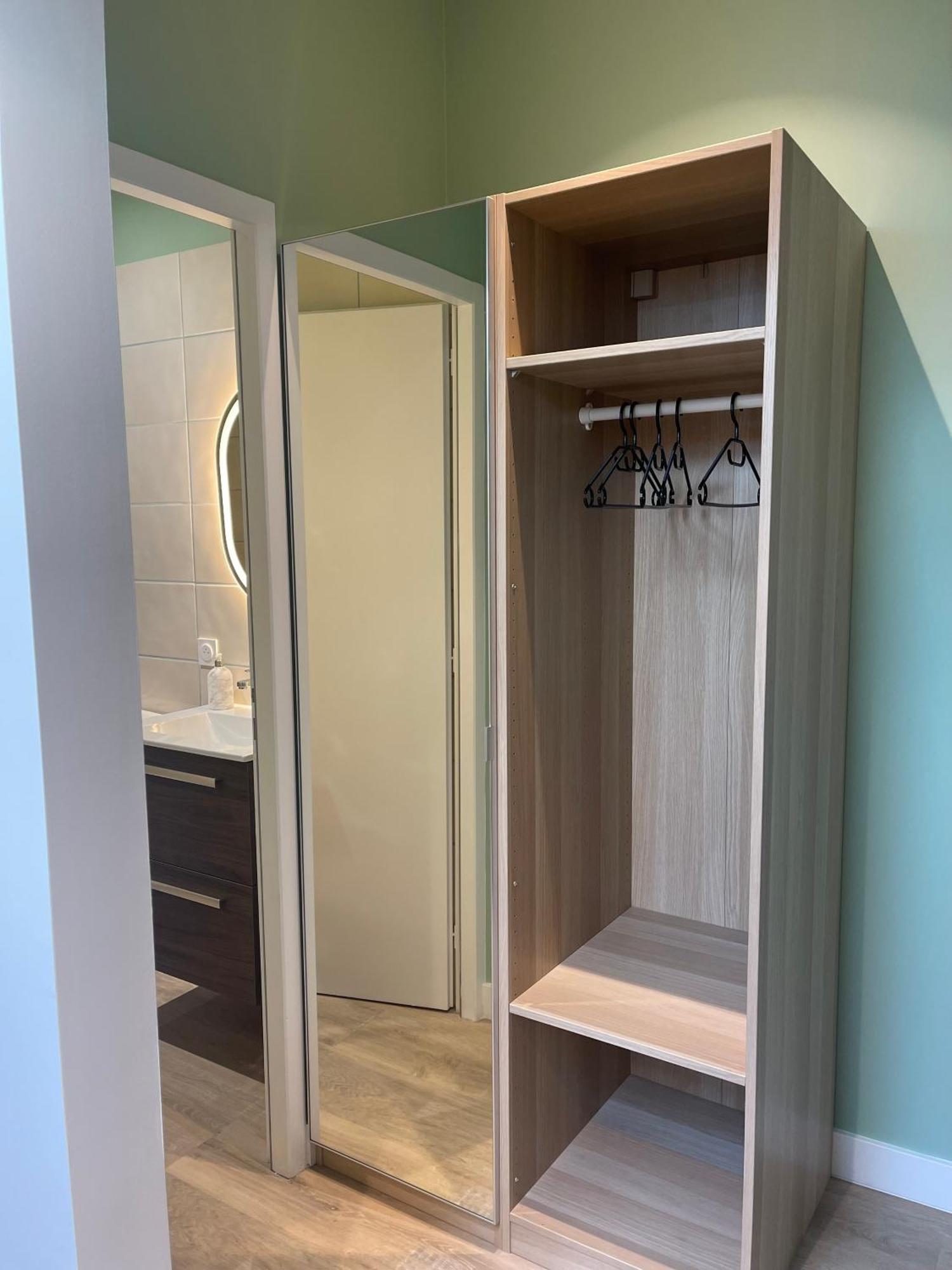 Maison Meire Apartment *